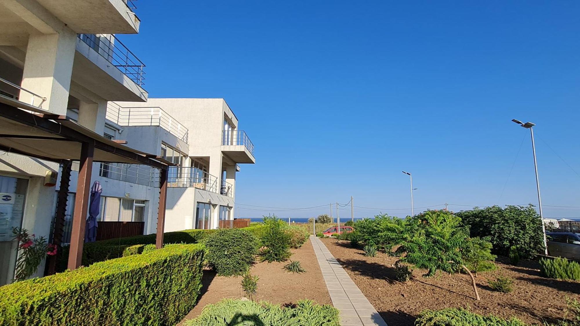 コスティネシュティCasa Bellevueアパートメント エクステリア 写真